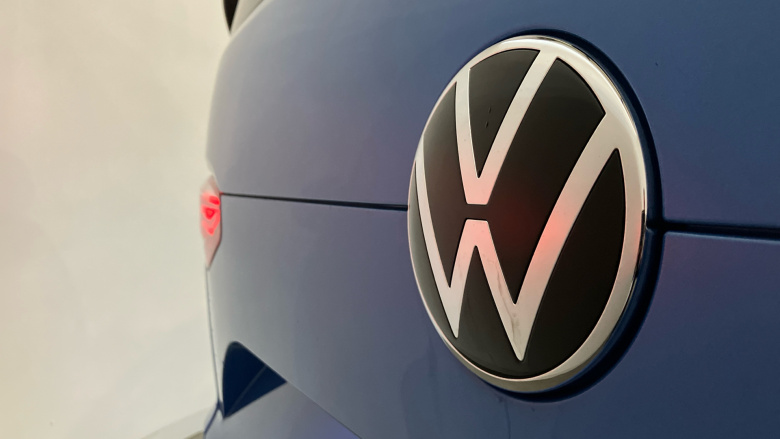 Volkswagen Multivan 1.5 TSI eHybrid Life 5dr 4MOTION DSG Estate